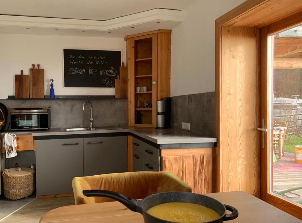 Ferienhaus Krieben Tresdorf ภายนอก รูปภาพ